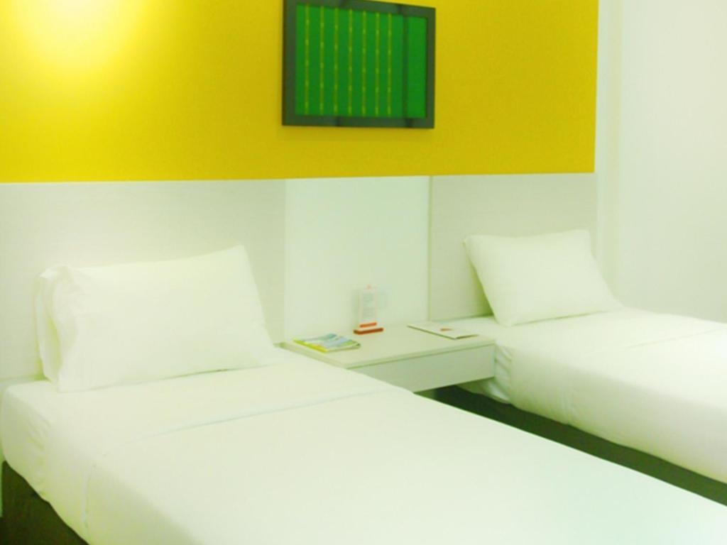 Dragon Inn Kendari Phòng bức ảnh